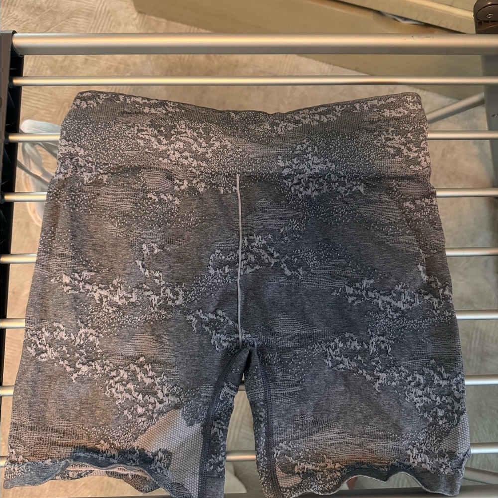 Gymshark adapt camo seamless shorts